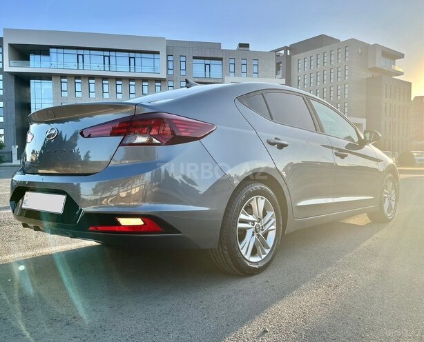 Hyundai Elantra 2018, 81,000 km - 2.0 l - Bakı
