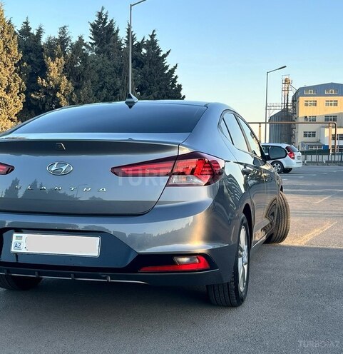 Hyundai Elantra 2018, 81,000 km - 2.0 l - Bakı