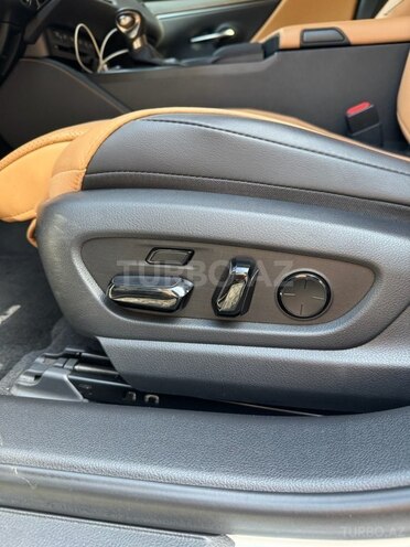 Lexus ES 300h 2022, 55,555 km - 2.5 l - Bakı