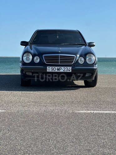 Mercedes E 200 1999, 424,000 km - 2.0 л - Bakı
