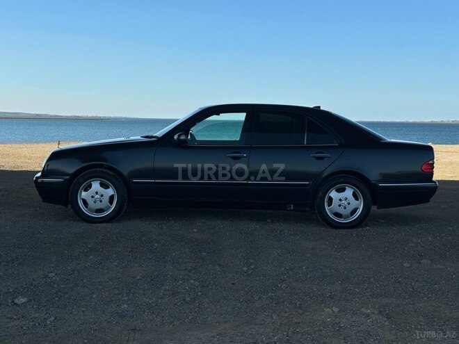 Mercedes E 200 1999, 424,000 km - 2.0 л - Bakı