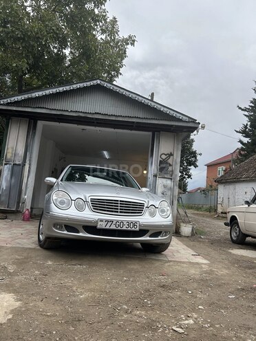 Mercedes E 240 2002, 317,000 km - 2.6 л - Masallı