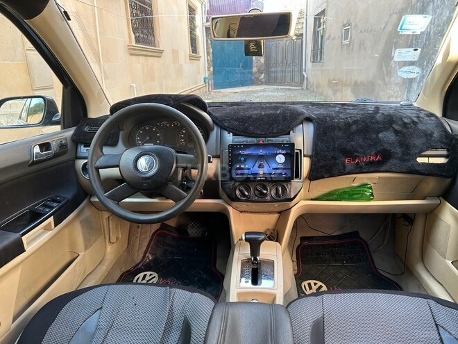 Volkswagen Polo 2004, 305,000 km - 1.4 l - Bakı
