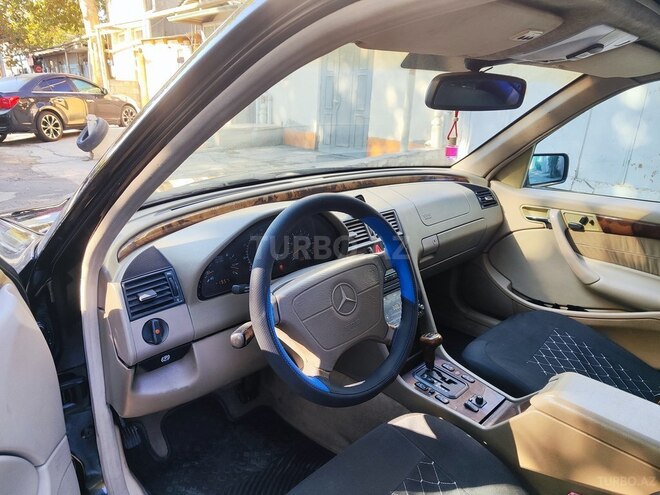 Mercedes C 230 1999, 289,242 km - 2.3 l - Bakı