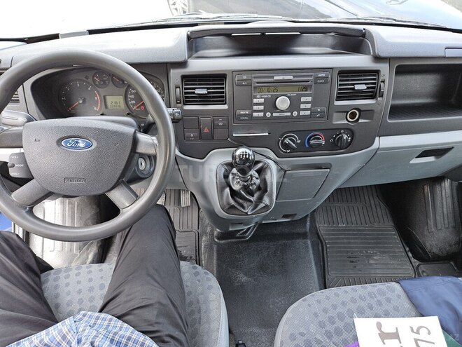 Ford Transit 2009, 235,000 km - 2.4 l - Bakı