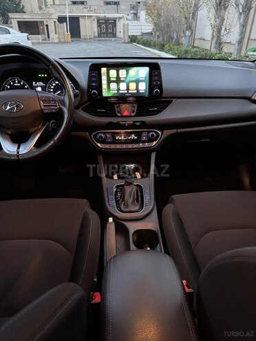 Hyundai i30 2018, 98,000 km - 1.4 л - Bakı