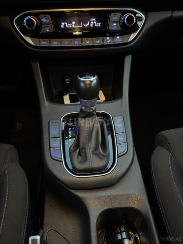Hyundai i30 2018, 98,000 km - 1.4 л - Bakı