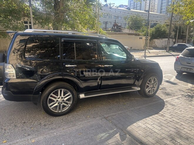 Mitsubishi Pajero 2006, 325,000 km - 3.0 л - Bakı