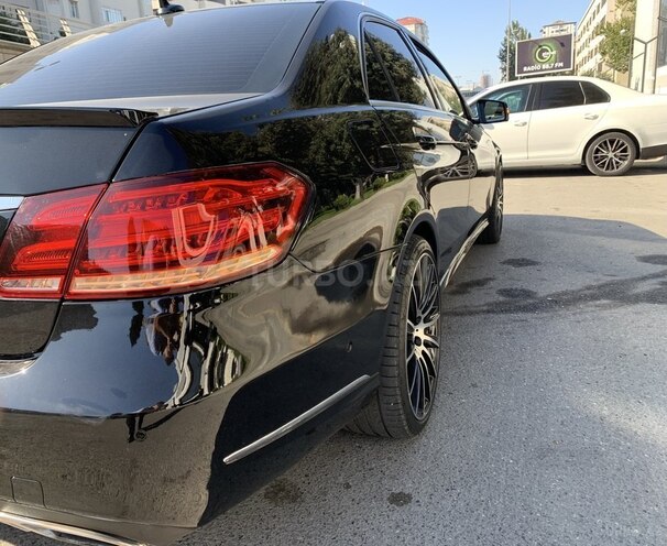 Mercedes E 250 2014, 191,800 km - 2.1 l - Bakı