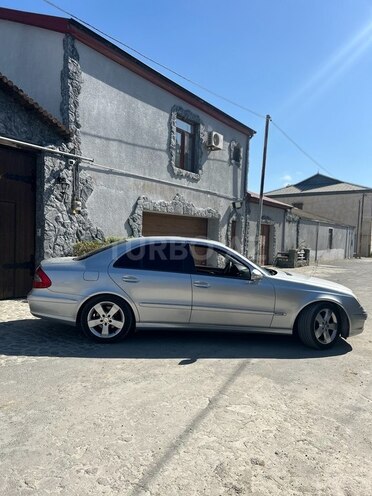 Mercedes E 220 2007, 280,000 km - 2.2 l - Bakı