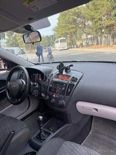 Kia Ceed 2007, 280,000 km - 1.4 л - Sumqayıt
