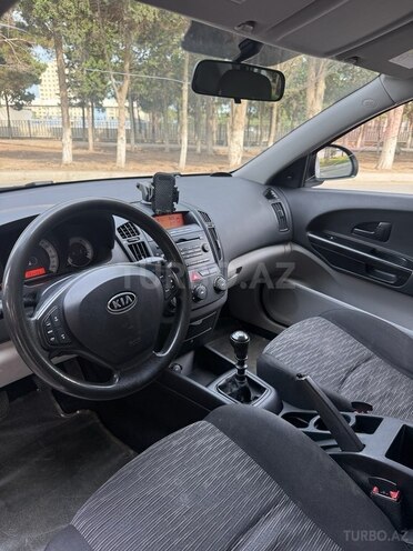 Kia Ceed 2007, 280,000 km - 1.4 л - Sumqayıt