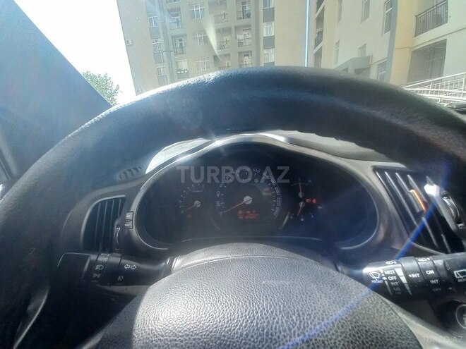 Kia Sportage 2012, 237,000 km - 2.0 l - Bakı