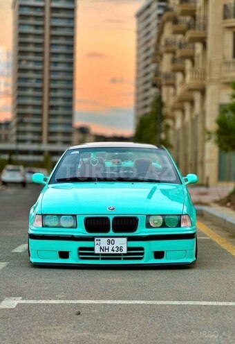 BMW 320-4