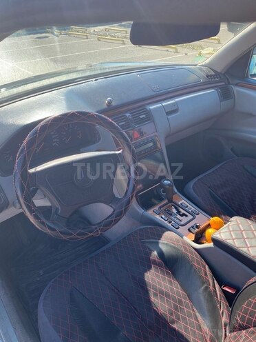 Mercedes E 240 1999, 451,146 km - 2.4 л - Bakı