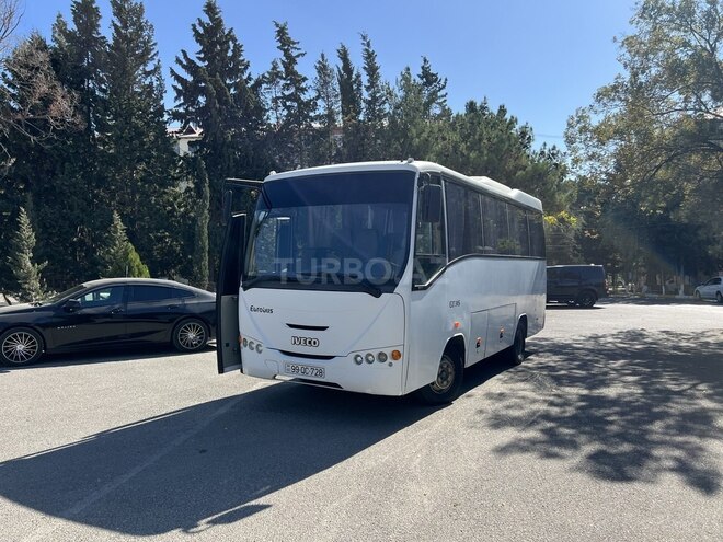 Iveco Otoyol 2008, 330,200 km - 3.9 l - Sumqayıt