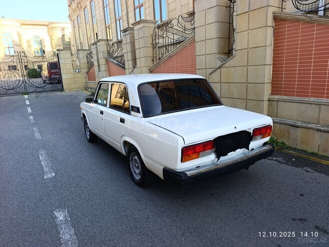 LADA (VAZ) 2107 2005, 256,000 km - 1.6 l - Bakı