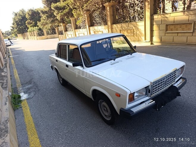 LADA (VAZ) 2107 2005, 256,000 km - 1.6 l - Bakı