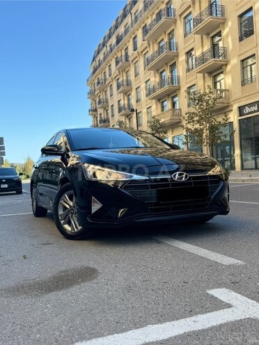 Hyundai Elantra 2019, 100,000 km - 1.6 л - Bakı