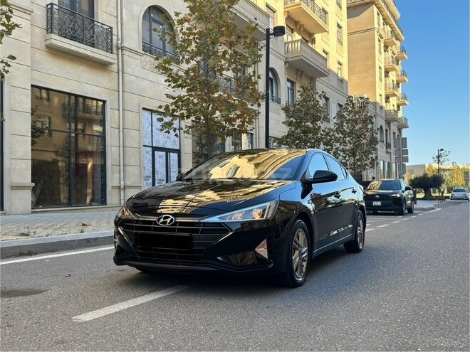 Hyundai Elantra 2019, 100,000 km - 1.6 л - Bakı
