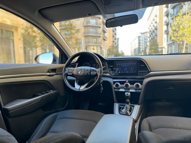 Hyundai Elantra 2019, 100,000 km - 1.6 л - Bakı