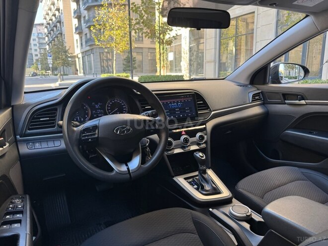 Hyundai Elantra 2019, 100,000 km - 1.6 л - Bakı