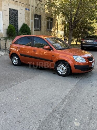 Kia Rio 2007, 270,000 km - 1.4 l - Bakı