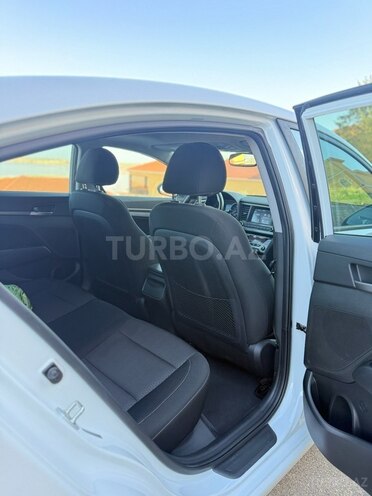 Hyundai Elantra 2017, 91,171 km - 2.0 l - Bakı