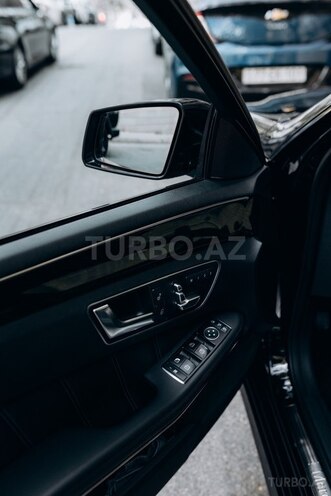 Mercedes E 220 2015, 220,000 km - 2.1 l - Bakı