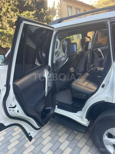 Toyota Land Cruiser Prado 2014, 87,000 km - 2.7 l - Bakı