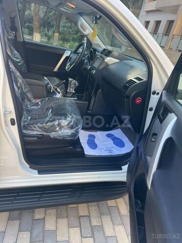 Toyota Land Cruiser Prado 2014, 87,000 km - 2.7 l - Bakı