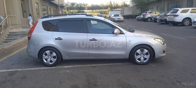 Hyundai i30 2009, 275,000 km - 1.4 l - Bakı