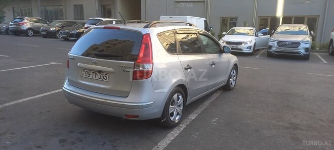 Hyundai i30 2009, 275,000 km - 1.4 l - Bakı