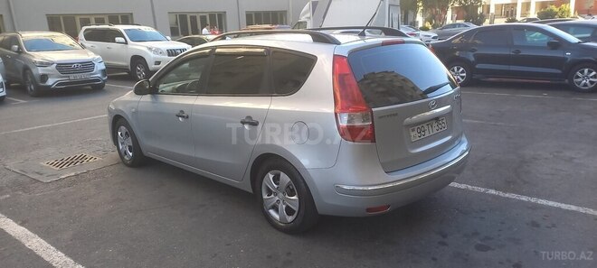 Hyundai i30 2009, 275,000 km - 1.4 l - Bakı