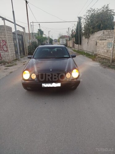 Mercedes E 200 1997, 577,000 km - 2.0 l - Bakı