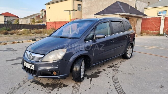 Opel Zafira 2007, 280,000 km - 1.6 l - Bakı