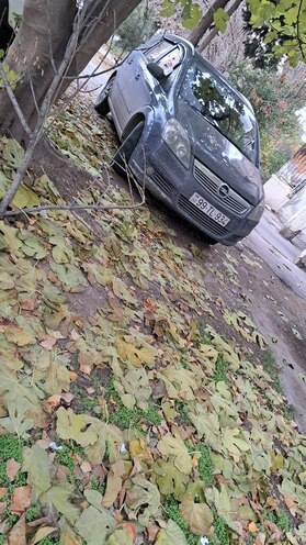 Opel Zafira 2007, 280,000 km - 1.6 l - Bakı