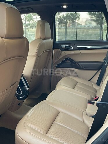 Porsche Cayenne GTS 2015, 149,000 km - 3.6 л - Bakı