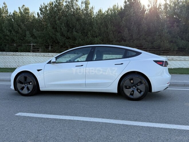 Tesla Model 3 2023, 24,000 km - 0.0 l - Bakı