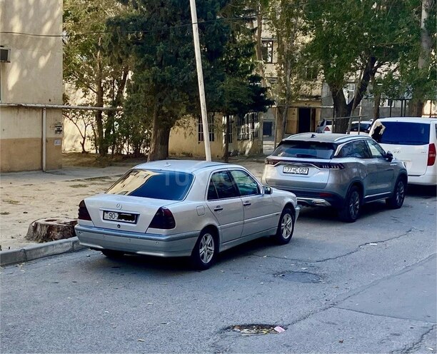 Mercedes C 280 1995, 100,000 km - 2.8 л - Sumqayıt