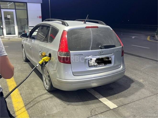Hyundai i30 2009, 252,000 km - 1.6 l - Bakı