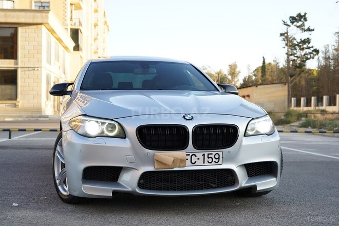 BMW 528 2014, 255,000 km - 2.0 l - Sumqayıt
