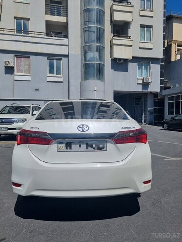 Toyota Corolla 2013, 199,700 km - 1.6 l - Bakı