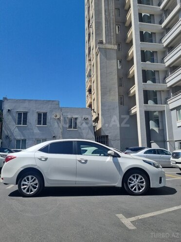 Toyota Corolla 2013, 199,700 km - 1.6 l - Bakı