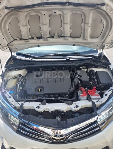 Toyota Corolla 2013, 199,700 km - 1.6 l - Bakı
