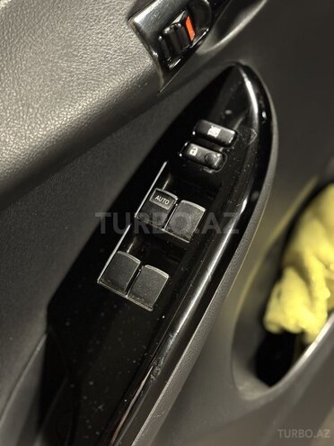 Toyota Corolla 2008, 275,000 km - 1.4 l - Bakı