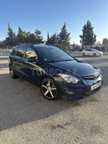 Hyundai i30 2010, 250,000 km - 1.4 л - Bakı