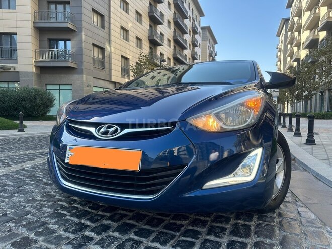 Hyundai Elantra 2015, 257,495 km - 1.8 л - Bakı