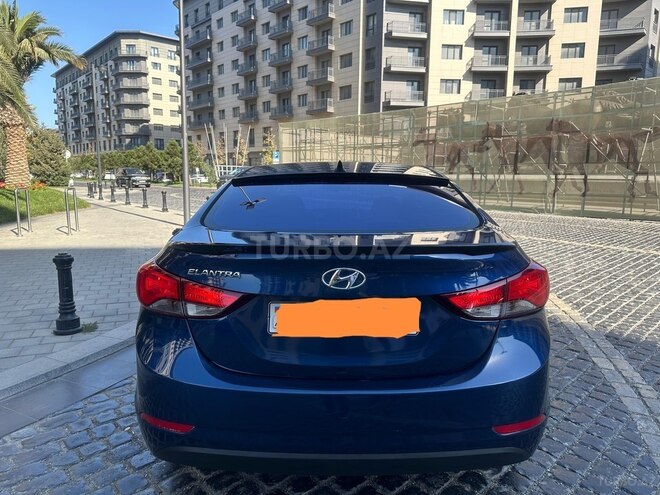Hyundai Elantra 2015, 257,495 km - 1.8 л - Bakı