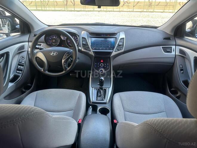 Hyundai Elantra 2015, 257,495 km - 1.8 л - Bakı